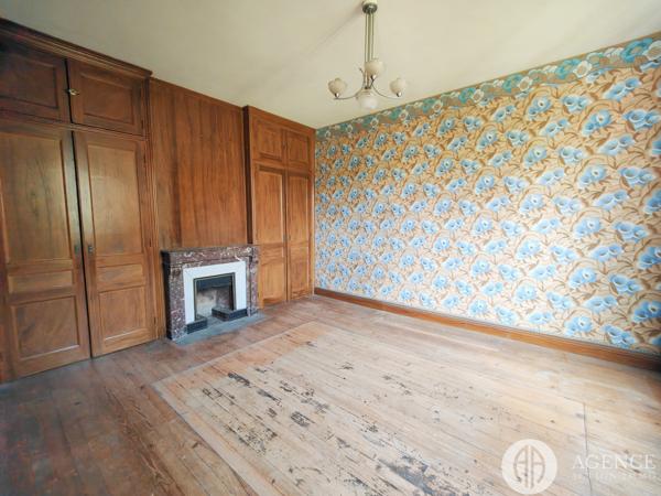 Chanas (38150) Maison a rénover avec terrain possibilité 2 habitations