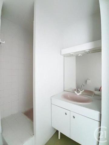 Appartement Studio à vendre  1 pièce - 24 m2 ST BENOIT - 86