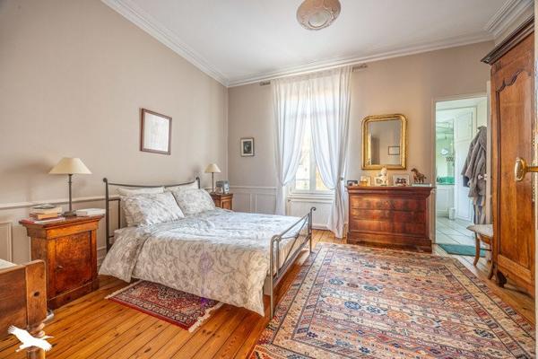 Maison à vendre |  Niort |  7 pièces | 142 m²