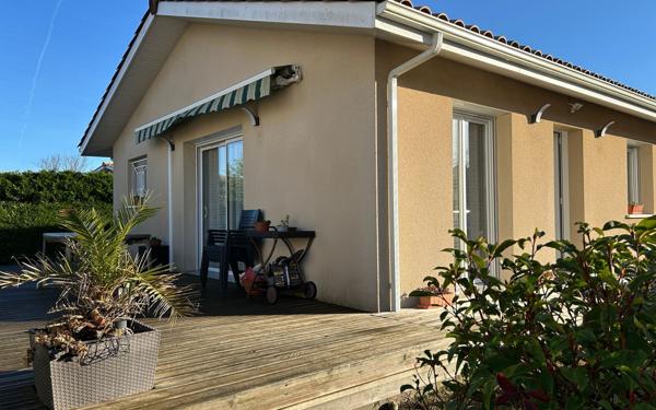 Maison à vendre    4 pièces •  Mios