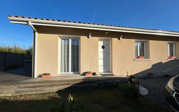 Maison à vendre    4 pièces •  Mios