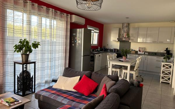 Maison à vendre    4 pièces •  Mios