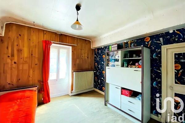 Maison 7 pièces de 142 m² à Corbeil-Essonnes (91100)