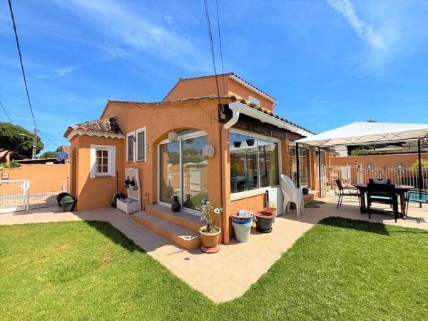 Maison 118 m², 3 chambres, Garage et piscine – À deux pas du centre