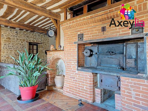 Charlieu (42190) A VENDRE - SECTEUR CHARLIEU - GRANDE MAISON AVEC CHARME