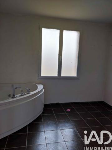 Maison à vendre 7 pièces 178 m² Loudun