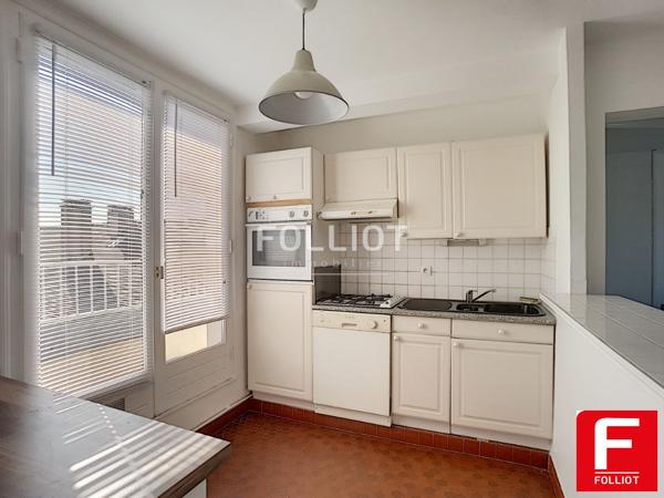 Appartement F2 meublé - BAYEUX