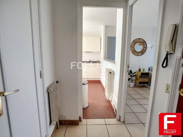 Appartement F2 meublé - BAYEUX