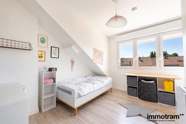 Vente Maison 99m 2 - 4 chambre(s) - Villeneuve d'Ascq, • Réf. VM29391