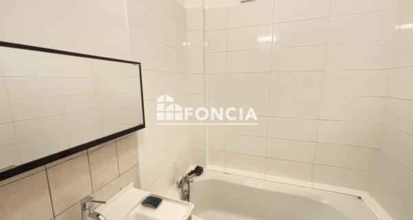 Location Appartement meublé 2 pièces 33.03 m² - Paris 75009