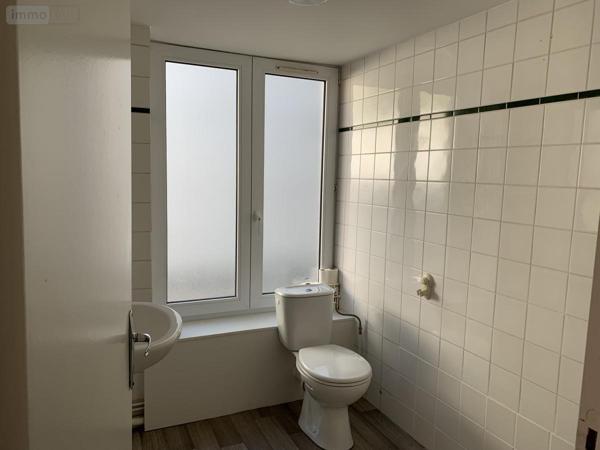 Bureaux à louer à Arras dans le Pas-de-Calais (62000), ref : 62135-L891   
Hyper-centre