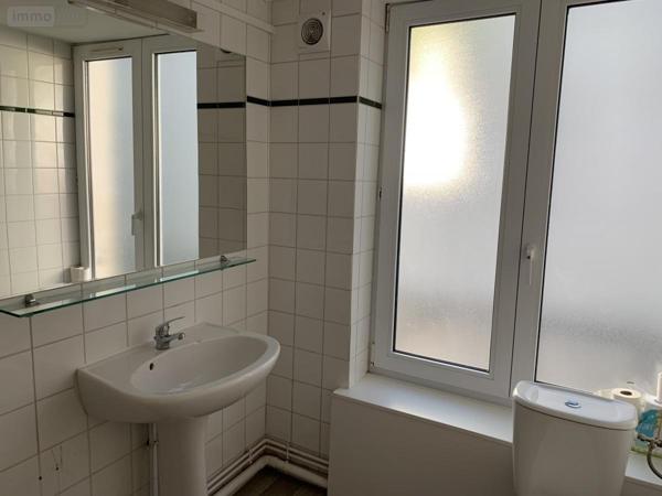 Bureaux à louer à Arras dans le Pas-de-Calais (62000), ref : 62135-L891   
Hyper-centre