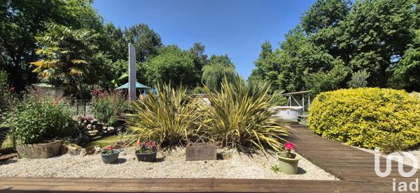 Maison à vendre 5 pièces 157 m² Le Pian-Médoc