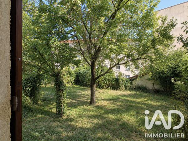 Maison à vendre 5 pièces 92 m² Saint-Félicien