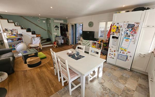 Maison à vendre    4 pièces • 82 m2 Marseille 11