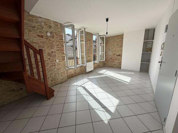 Villeneuve-Sur-Lot - charmant duplex 3 pièces avec 2 chambres