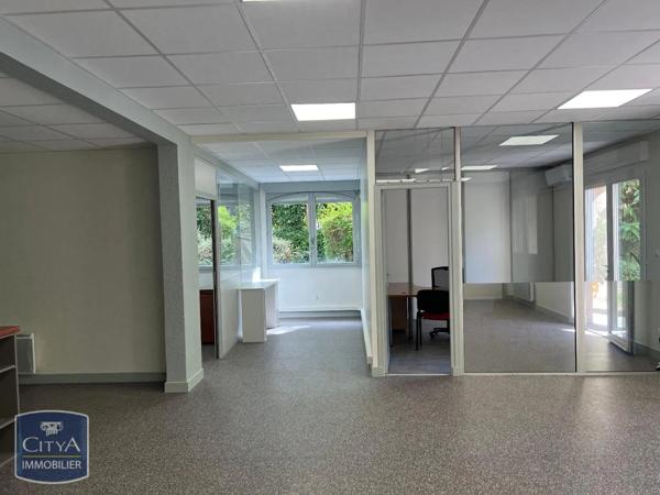 Local professionnel à vendre