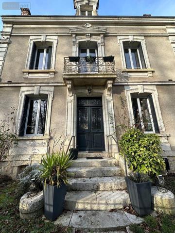 Maison de maître à vendre à Montrichard-Val-de-Cher dans le Loir-et-Cher (41400), ref : 12101/1191   
CENTRE BOURG