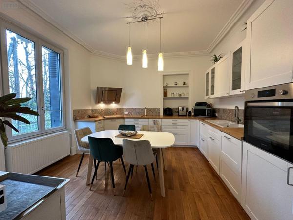 Maison de maître à vendre à Montrichard-Val-de-Cher dans le Loir-et-Cher (41400), ref : 12101/1191   
CENTRE BOURG