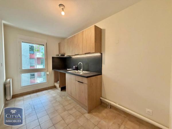 Appartement à louer 2 pièces 54m² Villeurbanne (69100)