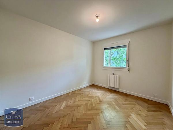Appartement à louer 2 pièces 54m² Villeurbanne (69100)