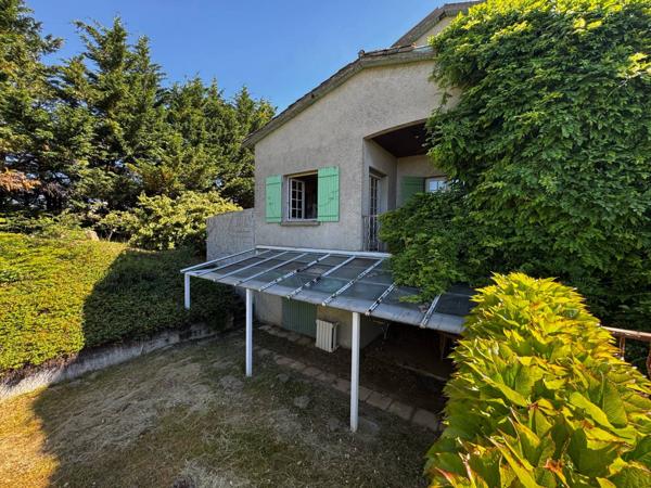 Maison de 222m² avec terrain de 5712m² à DAVEZIEUX