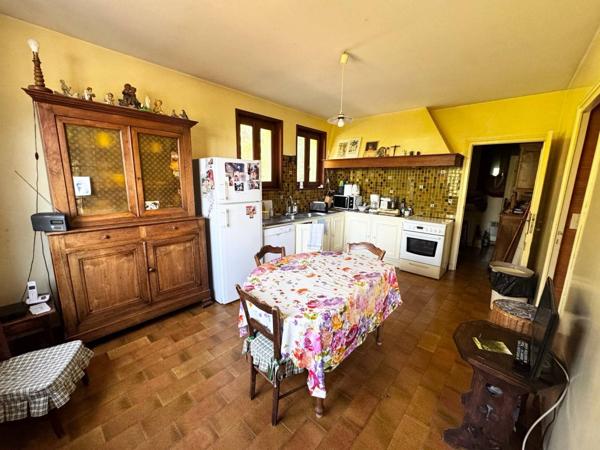 Maison de 222m² avec terrain de 5712m² à DAVEZIEUX