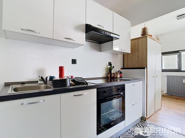 Studio avec stationnement vendu loué secteur Château VILLENEUVE D ASCQ