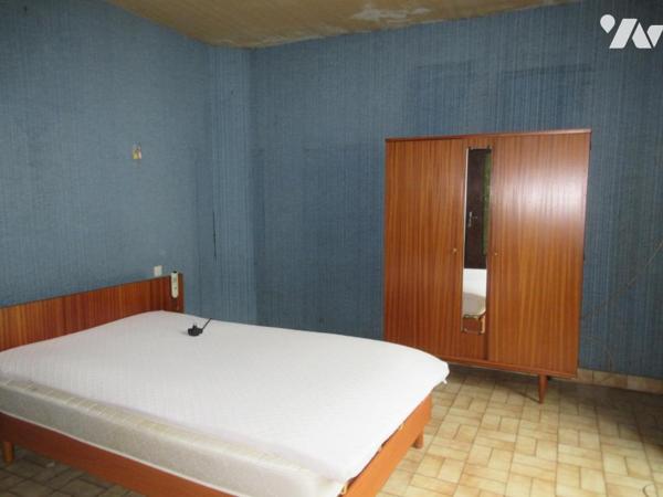 MAISON 6 PIECES ET DEPENDANCE CENTRE VILLE