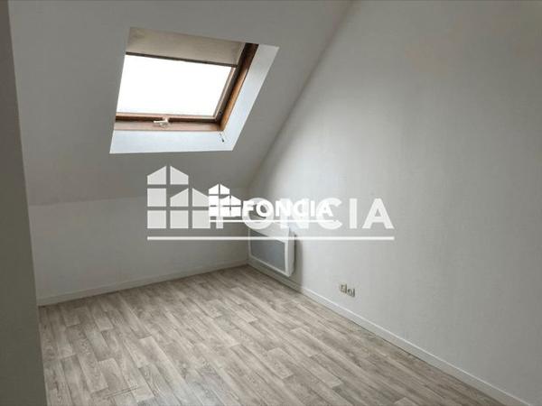 Location Appartement 3 pièces 76.5 m² - 44-48 RUE BONTE POLLET Lille 59000