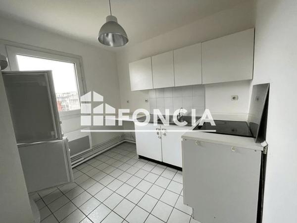 Location Appartement 3 pièces 76.5 m² - 44-48 RUE BONTE POLLET Lille 59000