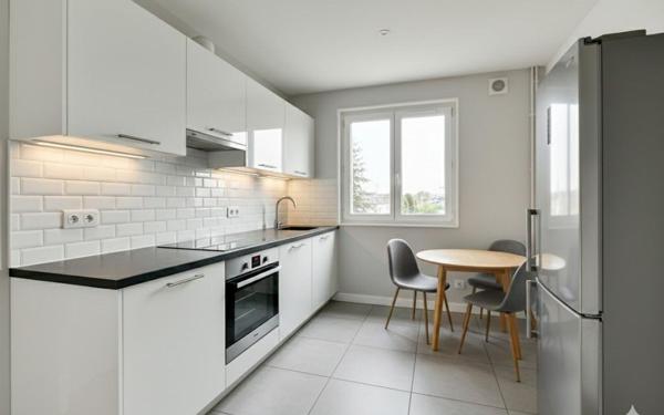 Appartement à vendre    3 pièces • 64,97 m2 Le Chesnay