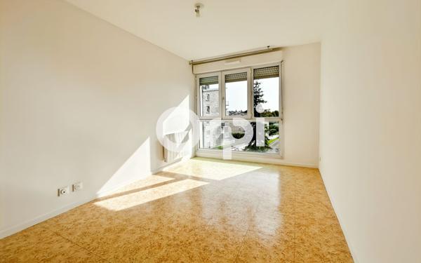 Appartement à vendre    3 pièces • 64,97 m2 Le Chesnay