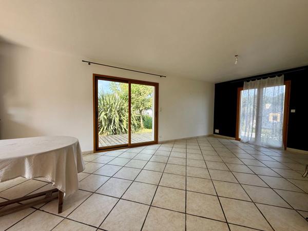 DOUARNENEZ (29) - Maison 6 pièces - 123 m² - 4 chambres - 712 m² de terrain