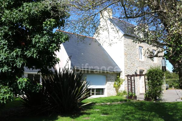 Propriete à vendre 8 pièces PENMARCH (29) 193 m2