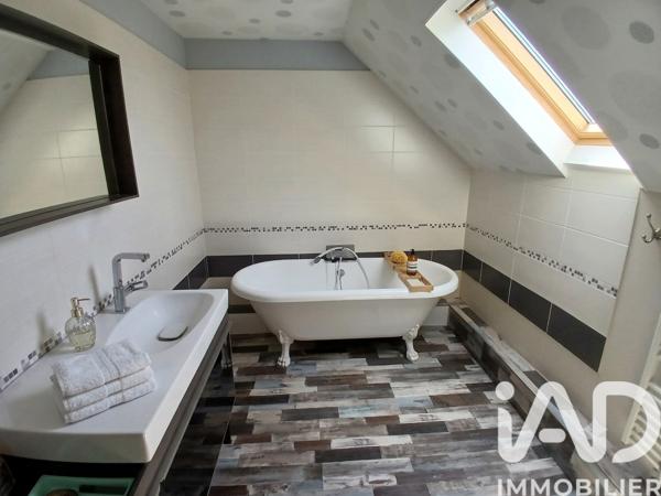 Maison à vendre 5 pièces 228 m² Joué-lès-Tours