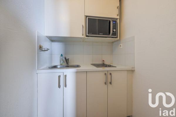 Appartement 2 pièces de 31 m² à Châtillon (92320)