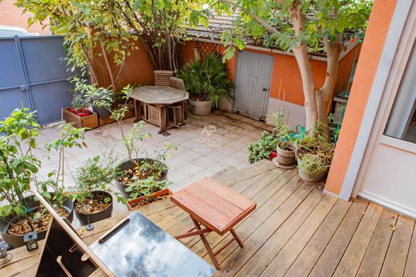 Maison Nanterre 8 pièces, plateau Mont-Valérien, environ 202 m2 850 000 € **  - Référence  15576