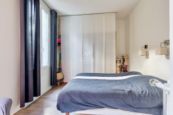 Maison Nanterre 8 pièces, plateau Mont-Valérien, environ 202 m2 850 000 € **  - Référence  15576
