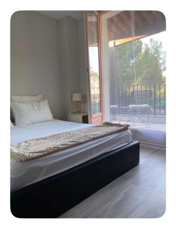 Mouans-Sartoux (06370) MOUANS-SARTOUX – Maison mitoyenne 3 pièces 52 m² - 2 places de parkings