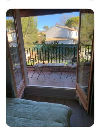 Mouans-Sartoux (06370) MOUANS-SARTOUX – Maison mitoyenne 3 pièces 52 m² - 2 places de parkings