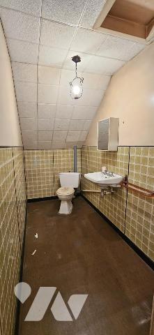 Lot de 2 logements avec dépendances et terrain