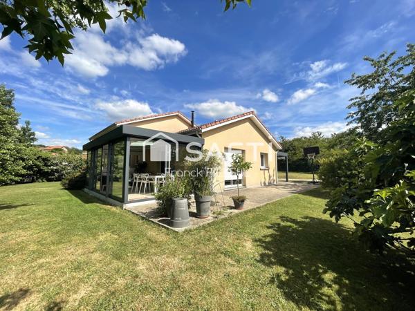 Jolie maison trés entretenue avec jardin arboré