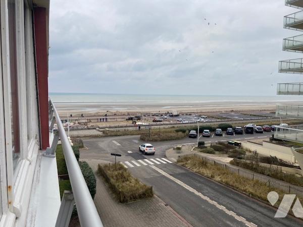 Bel appartement à proximité de la plage au 2ème étage