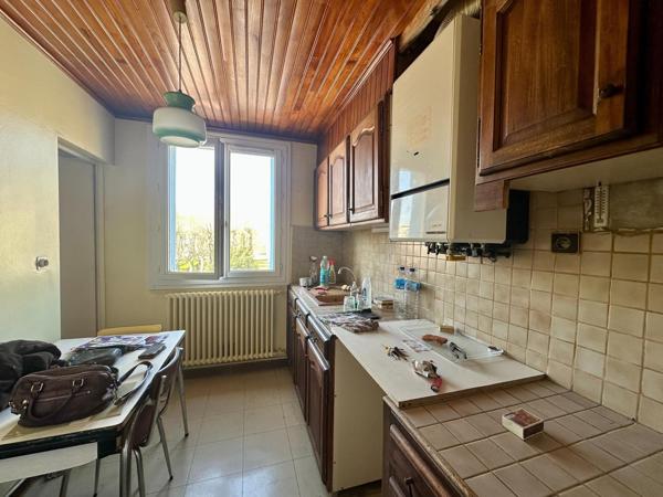 Appt T3 58m² avec balcon, loggia, cave, terrasse
