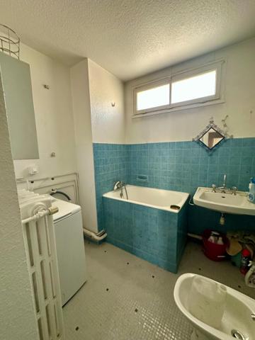 Appt T3 58m² avec balcon, loggia, cave, terrasse