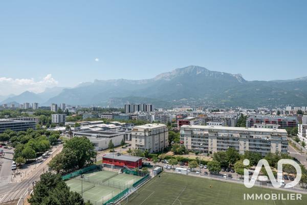 Appartement à vendre 4 pièces 97 m² Grenoble