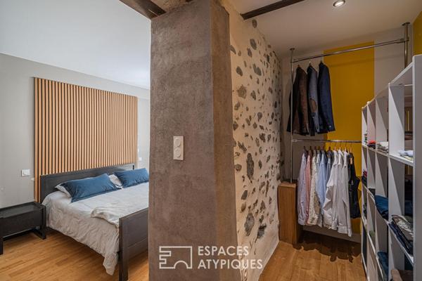 L’élégance minérale, Maison de village du XIXème siècle réinventée