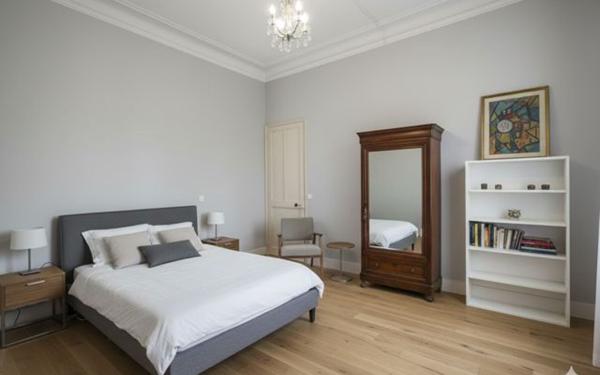 Appartement à vendre    4 pièces •  Toulon