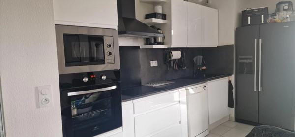 RESIDENCE RECENTE SECURISEE, T4 DOUBLE BOX!